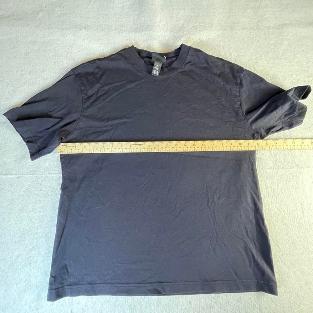 H&M Loose Fit thick Black T-Shirt Size: Large Mens - Picture 3 of 4